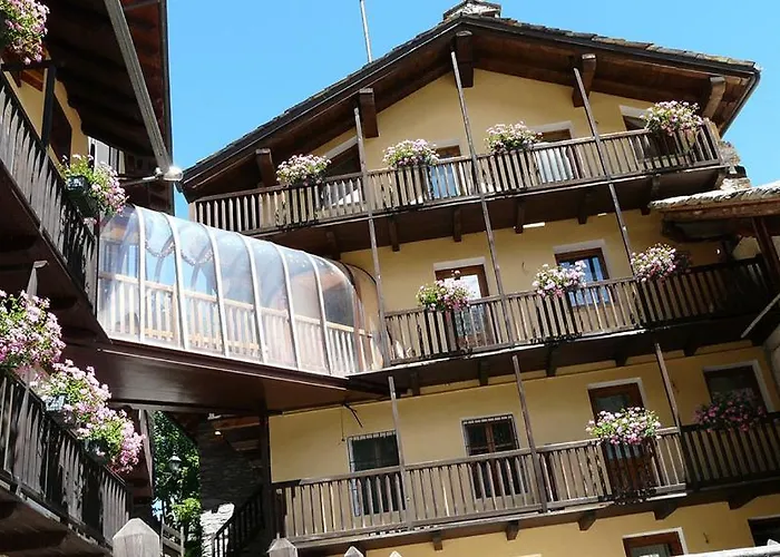 A L'hostellerie Du Paradis 3*